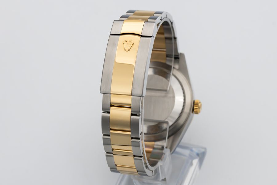 Rolex Sky-Dweller 326933